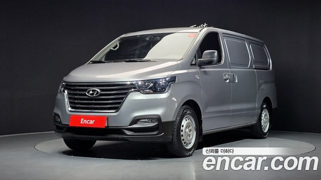 Hyundai Starex Новый Van 3-Seater Style - фото 0