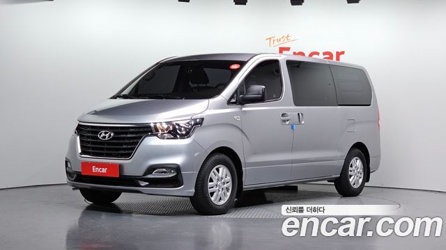 Hyundai Starex Новый Van 5-Seater Modern - фото 0