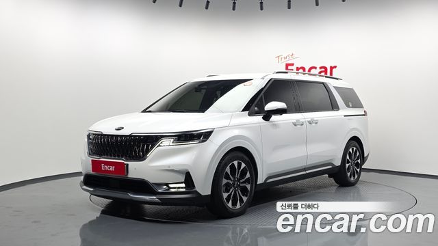 Kia Carnival 4-го поколения 9-Seater Noblesse - фото 0