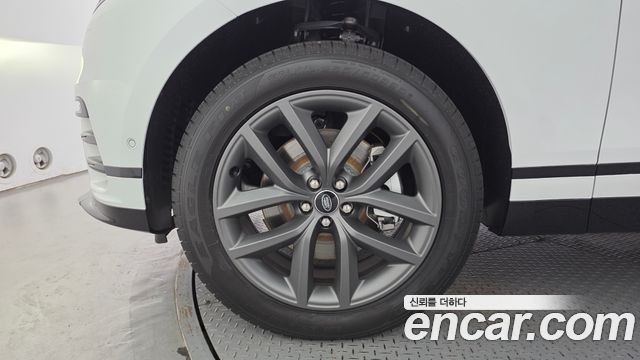 Land Rover Range Rover Velar 2.0 P250 Dynamic SE - фото 4