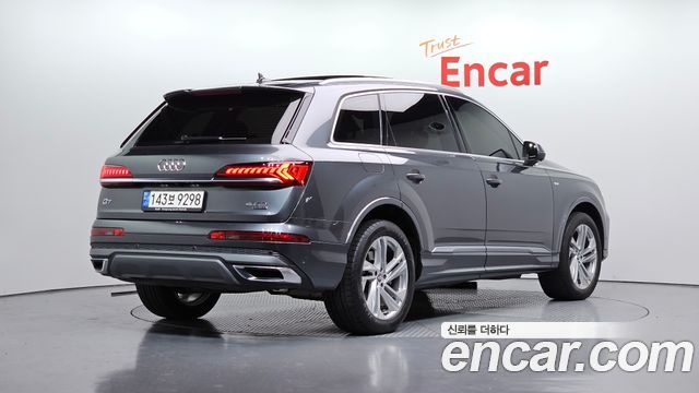 Audi Q7 45 TDI Quattro Premium - фото 1