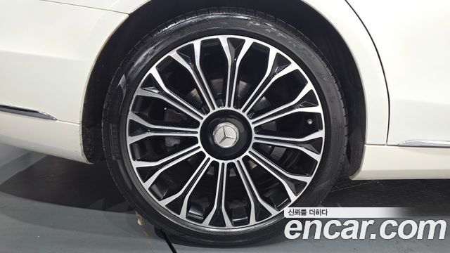 Mercedes-Benz S-Class W222 S560L 4MATIC - фото 4