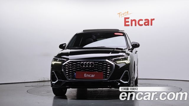 Audi Q3 F3 35 TDI Premium Sportback - фото 1