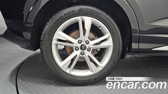 Audi Q3 F3 35 TDI Premium Sportback - фото 3