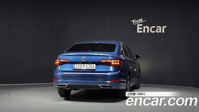 Volkswagen Jetta 7-го поколения 1.4 TSI Prestige - фото 3
