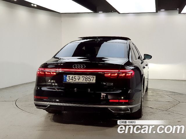 Audi A8 D5 55 TFSI Quattro LWB - фото 2