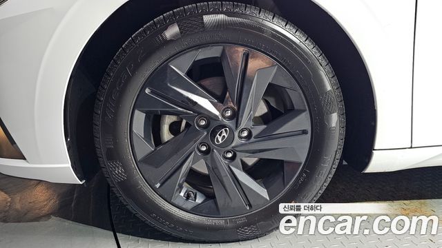 Hyundai Avante CN7 1.6 Modern - фото 4
