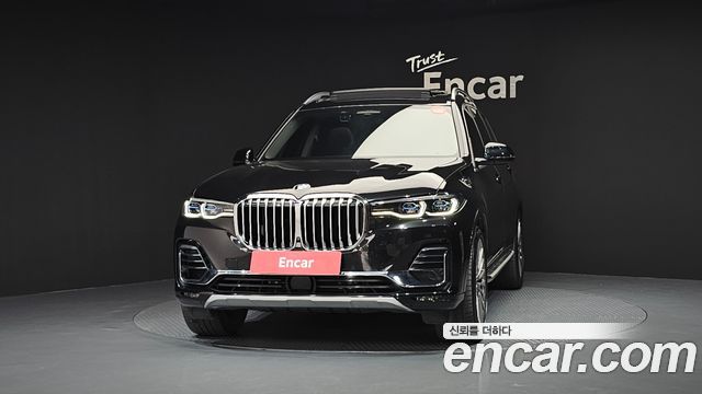 BMW X7 G07 xDrive 40i Design Pure Excellence 7-Seater - фото 2