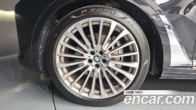 BMW X7 G07 xDrive 40i Design Pure Excellence 7-Seater - фото 4