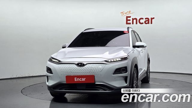 Hyundai Kona Premium - фото 2