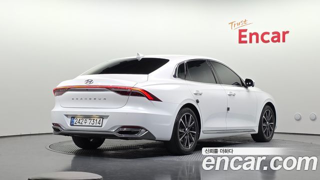 Hyundai Grandeur Новый IG 2.5 Exclusice - фото 1