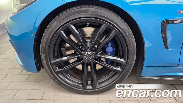 BMW 4-Series F32 430i M Sport Coupe - фото 4