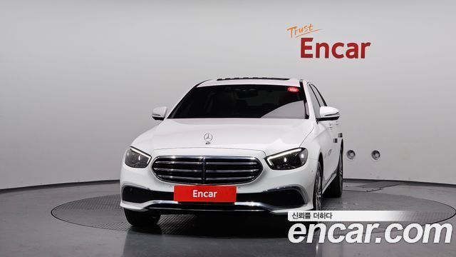 Mercedes-Benz E-Class W213 E350 4MATIC Exclusive - фото 2