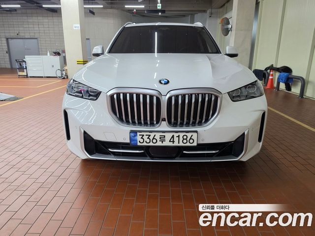 BMW X5 G05 xDrive 40i xLine - фото 0