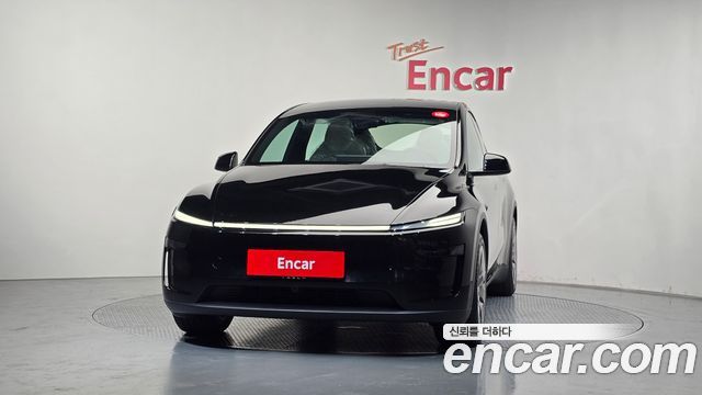 Tesla Model Y L Long Range AWD - фото 2
