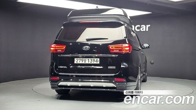 Kia Carnival Новый Gasoline 9-Seater Hi-Limousine Noblesse Special - фото 3