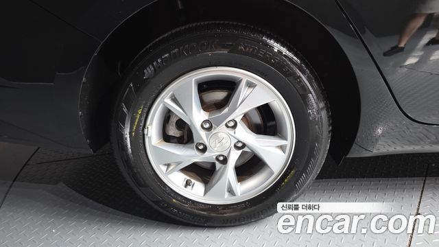 Hyundai Avante CN7 1.6 Modern - фото 4