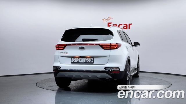 Kia Sportage Gasoline Prestige - фото 3