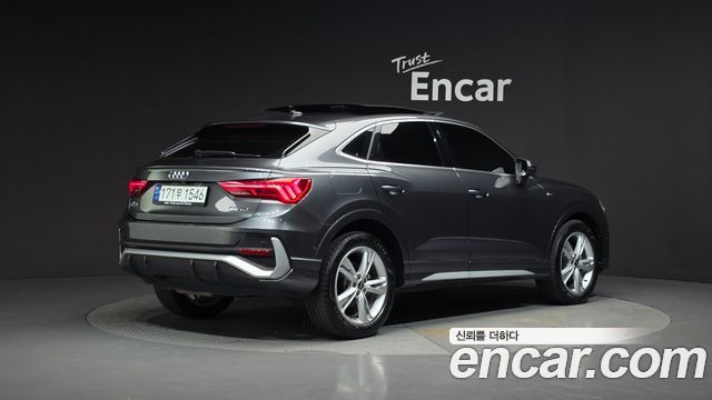 Audi Q3 F3 35 TDI Premium Sportback - фото 1