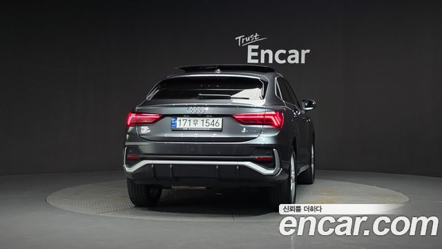 Audi Q3 F3 35 TDI Premium Sportback - фото 3