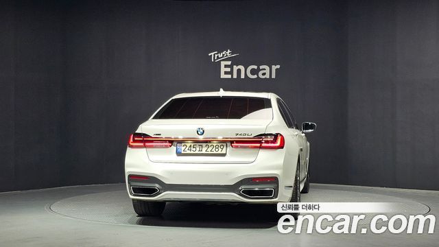 BMW 7-Series G11 740Li xDrive M Sport Package - фото 3