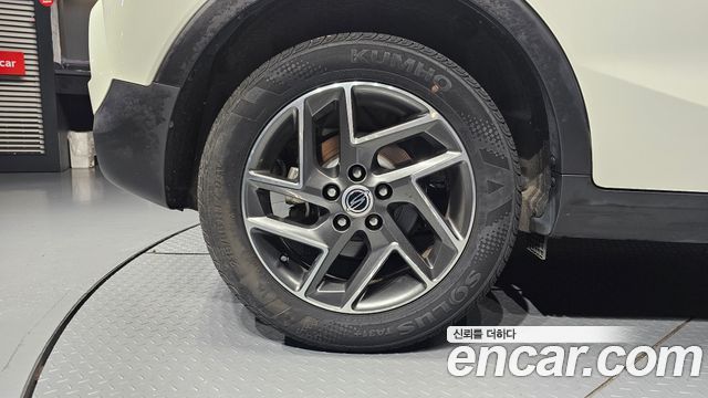 SsangYong Tivoli Gasoline 1.5 2WD V3 - фото 4