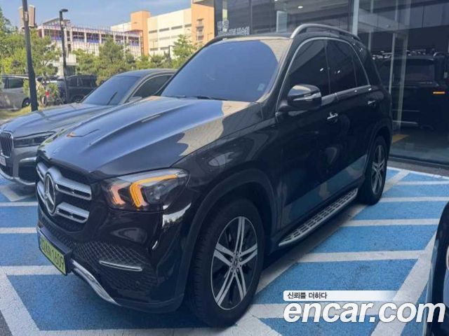 Mercedes-Benz GLE-Class W167 GLE300d 4MATIC - фото 1