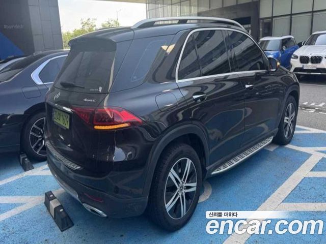 Mercedes-Benz GLE-Class W167 GLE300d 4MATIC - фото 3