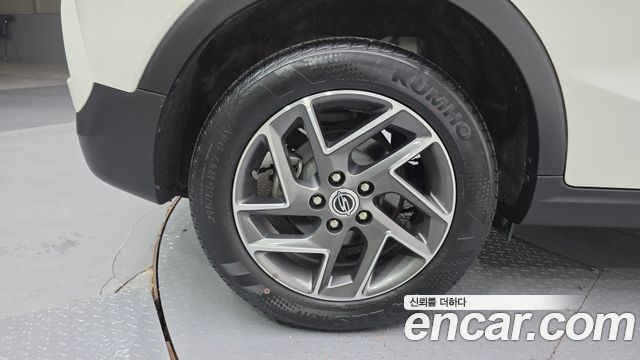 SsangYong Tivoli Gasoline 1.5 2WD V3 - фото 4
