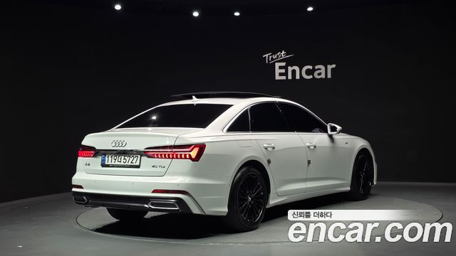 Audi A6 C8 40 TDI Premium - фото 1
