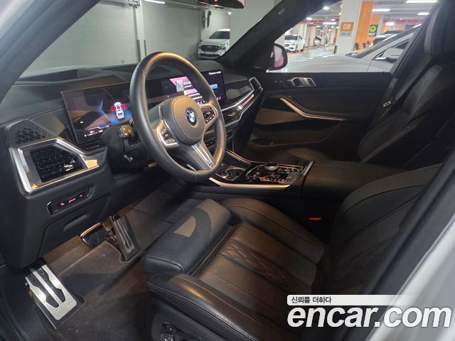BMW X7 G07 xDrive 40i M Sport 7STR - фото 2
