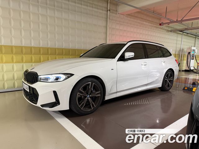 BMW 3-Series G20 320i Touring M Sports - фото 1