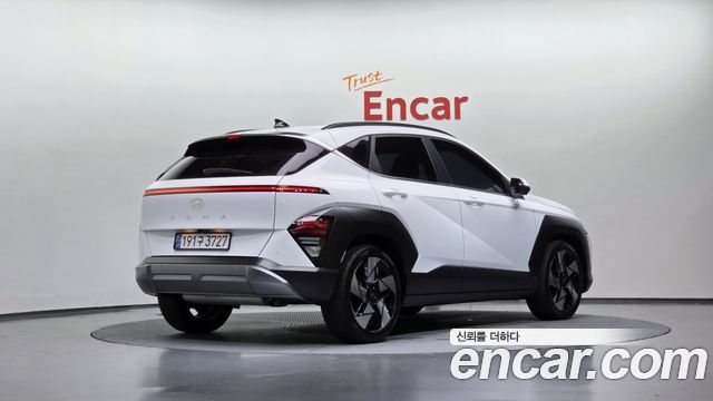 Hyundai Kona SX2 Gasoline 2.0 2WD Inspiration - фото 1