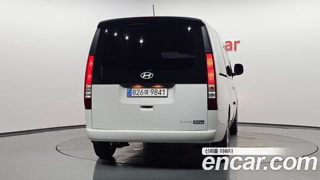 Hyundai Staria Cargo 3-Seater Modern - фото 3