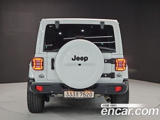 Jeep Wrangler JL 2.0 Overland Power Top 4Door - фото 2