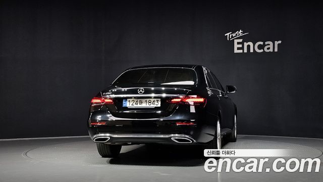 Mercedes-Benz E-Class W213 E250 Exclusive - фото 3