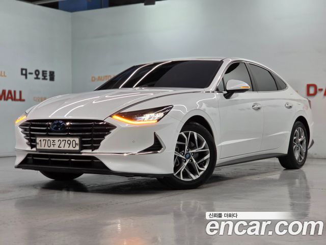 Hyundai Sonata DN8 2.0 Premium Family - фото 0