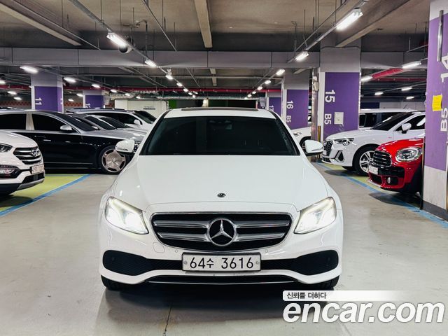 Mercedes-Benz E-Class W213 E220d 4MATIC Avantgarde - фото 0