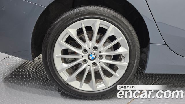 BMW 2-Series F44 218d Advantage - фото 4