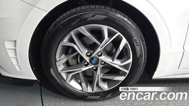 Hyundai Sonata DN8 1.6 Turbo Premium - фото 4