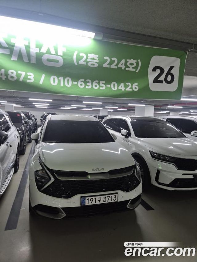 Kia Sportage 5-го поколения, гибрид Signature 2WD - фото 0