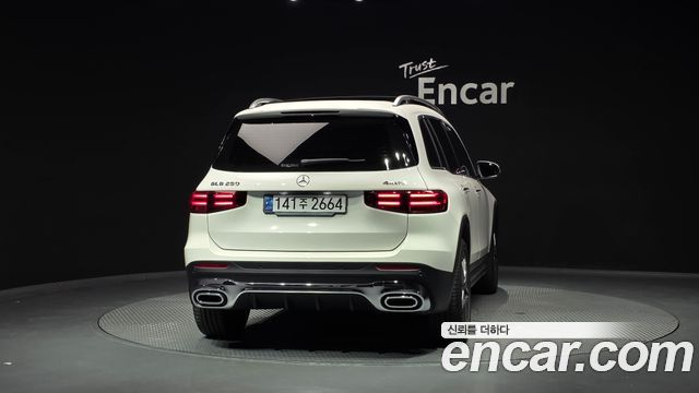 Mercedes-Benz GLB-Class X247 GLB250 4MATIC - фото 3