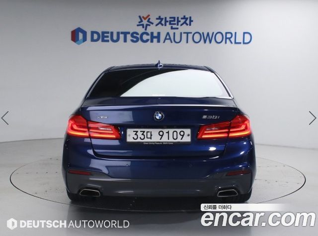 BMW 5-Series G30 530i xDrive M Sport Package - фото 3