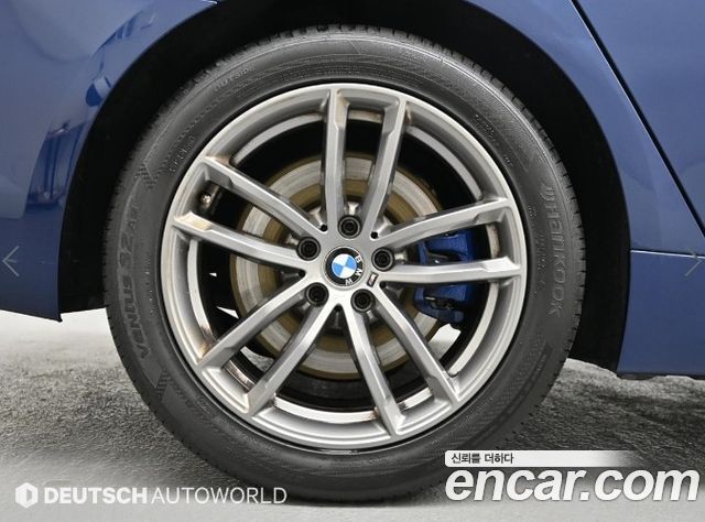 BMW 5-Series G30 530i xDrive M Sport Package - фото 4