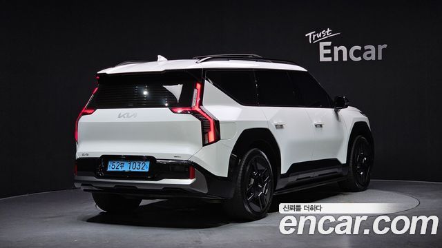 Kia EV9 Long Range 4WD GT Line - фото 1