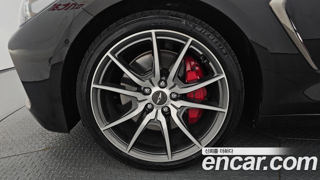 Genesis G70 2.0T Sport Package - фото 4