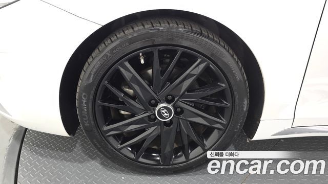 Hyundai Grandeur Новый IG 2.5 Calligraphy - фото 4