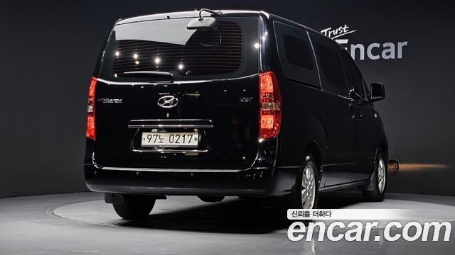 Hyundai Starex Новый Van 3-Seater Smart - фото 1