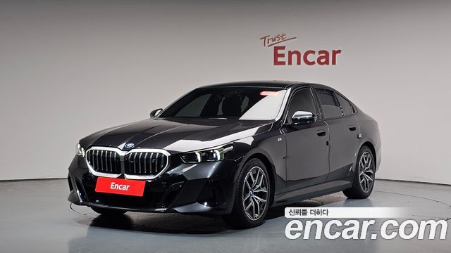 BMW i5 G60 eDrive 40 M Sport - фото 0