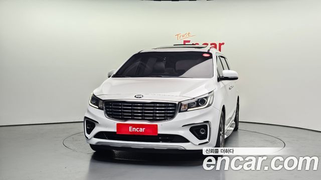Kia Carnival Новый 9-Seater Luxury - фото 2